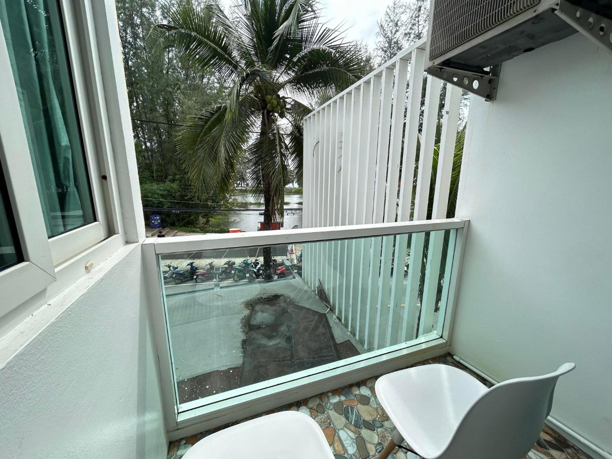 Benyada Lodge - Surin Beach Bagian luar foto