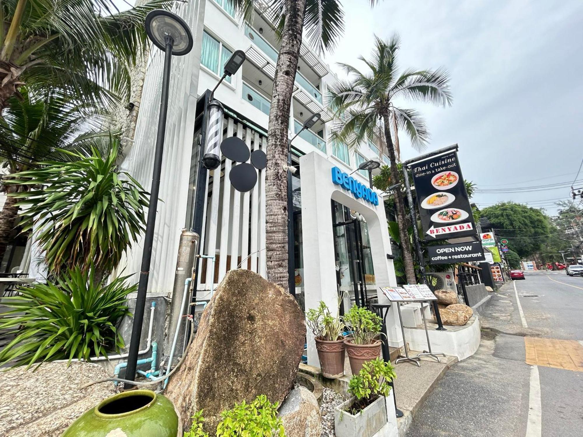 Benyada Lodge - Surin Beach Bagian luar foto
