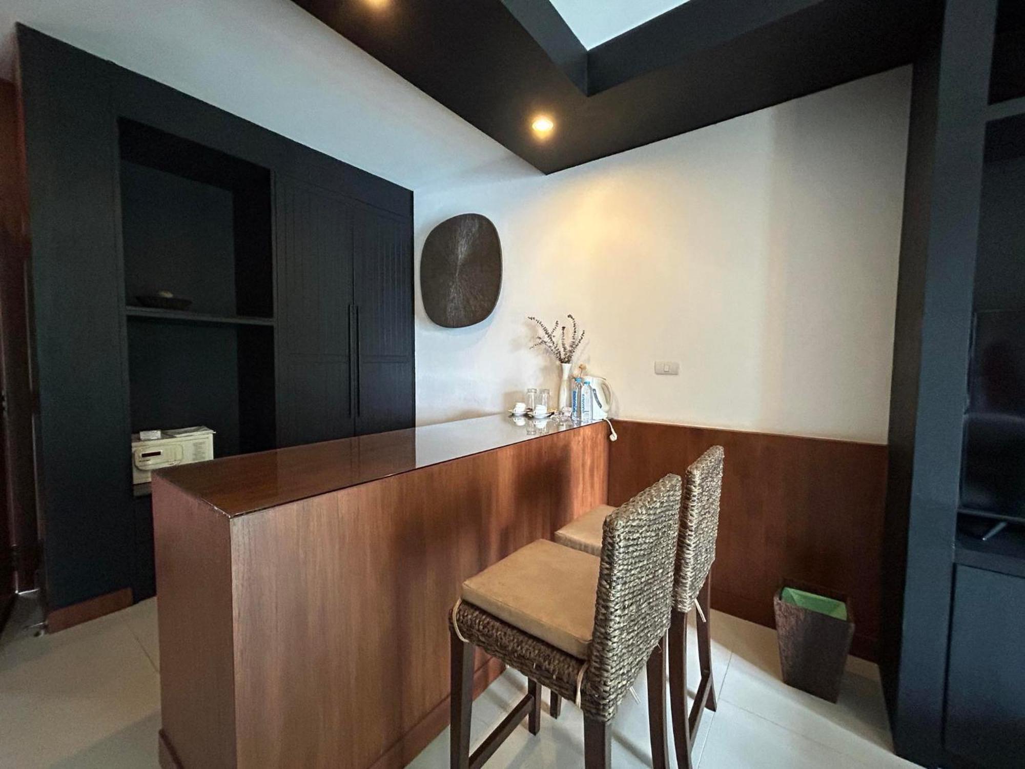 Benyada Lodge - Surin Beach Bagian luar foto