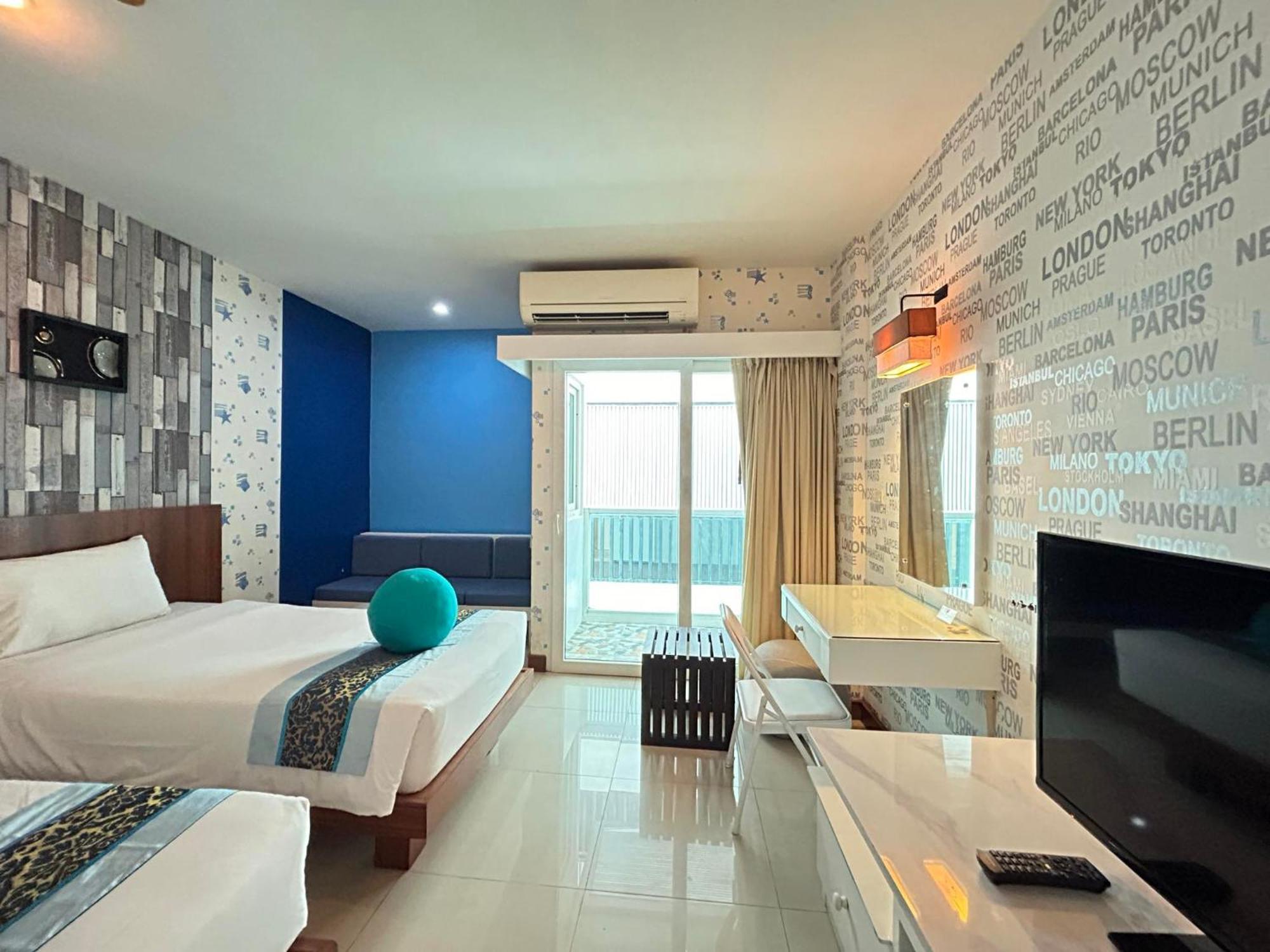 Benyada Lodge - Surin Beach Bagian luar foto