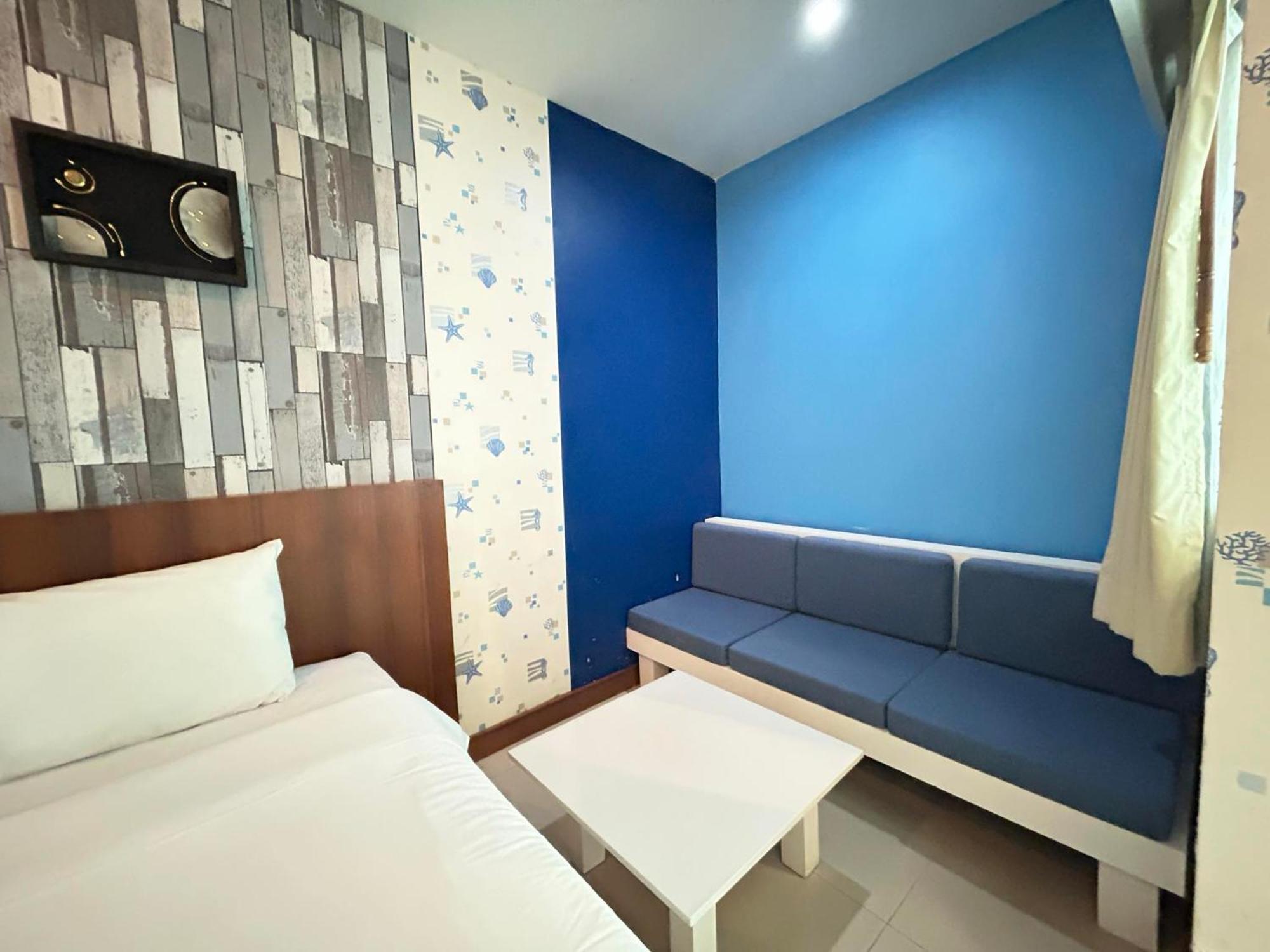 Benyada Lodge - Surin Beach Bagian luar foto