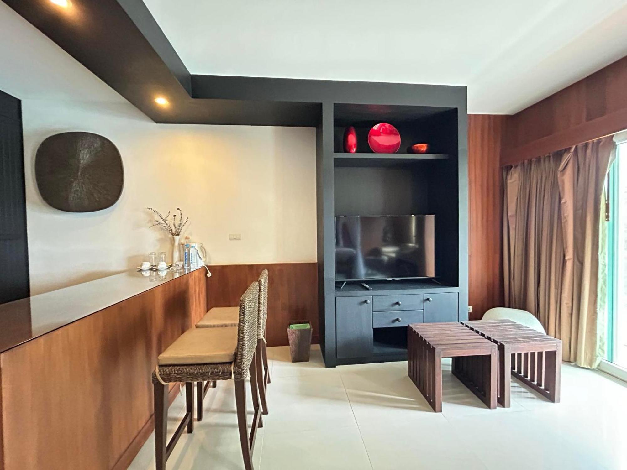 Benyada Lodge - Surin Beach Bagian luar foto
